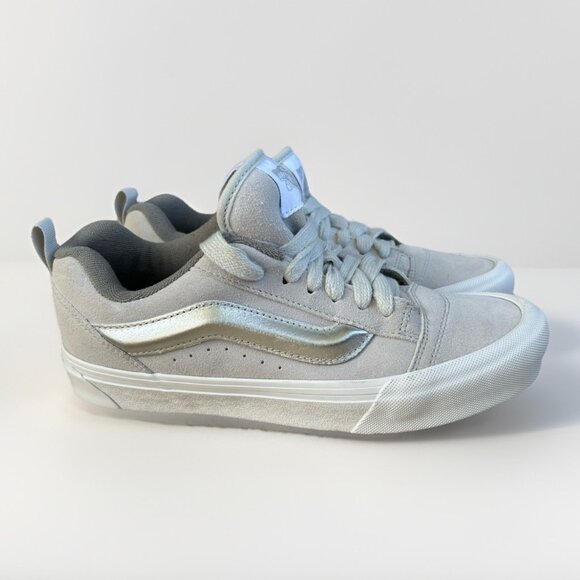 Vans Metallic Silver Knu Skool Skate Sneakers Silver Men's Size 8.5 VN0009QCX1K - Picture 1 of 15